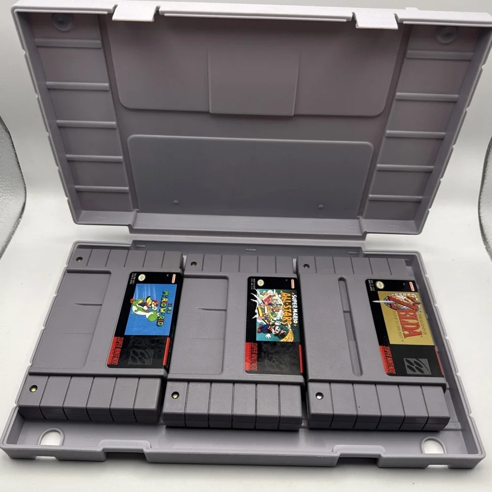 ThinkGeek Super Nintendo Game Cartridge Case Super Mario World
